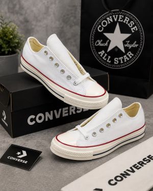 Conversse Chuck Taylor White Low 479