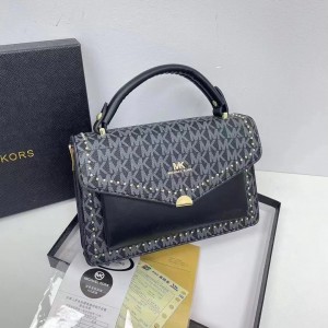 Michael kor logo print Maeve crossbody with box 1730