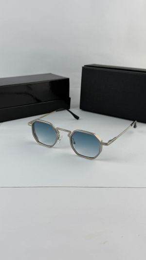 Marc Jacobs blue 18