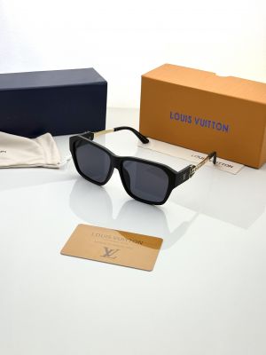 Loui Vuitton 23526 black