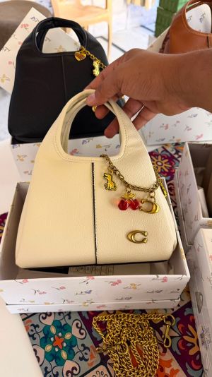 Coac Lana shoulder bag with folding box with charm 6470