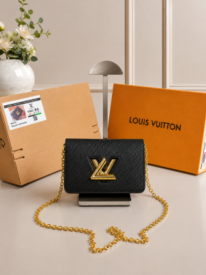 Louiis Vuitton Twist MM Bag Crafted Epi Leather Sling Chain Strap With OG Double Dust Cover & Carry Bag Black 43662