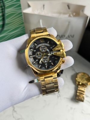 Diese_ Gold Black Premium Quality Men Watch Fa 1329