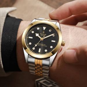 Tudor Black bay Mens Quartz Analog watch
