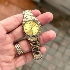 Gucc Ladies Diamond watch
