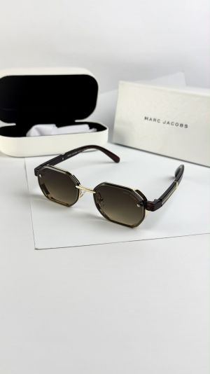 MARC JACOBS BROWN 9816