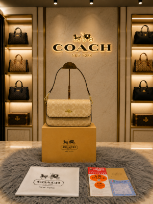 Coac Klare Crossbody In Blocked Signature Canvas With box 6415