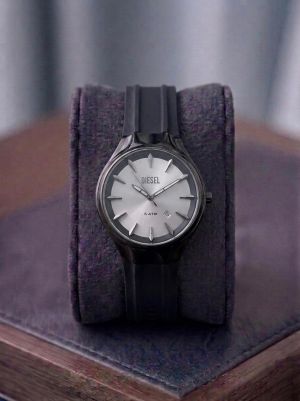 Diesee_l DZ2216 Streamline Analog Silicone
