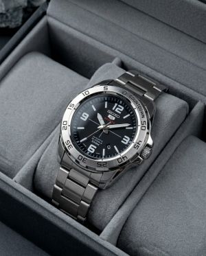 Seiko 5 Sports SRPB79J1