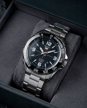 Seiko 5 Sports