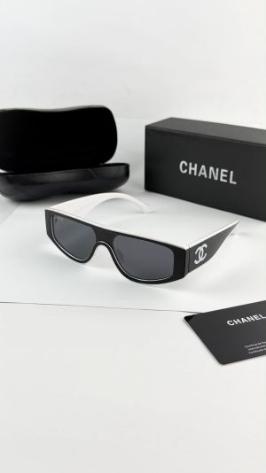 Chane_white_black_1001