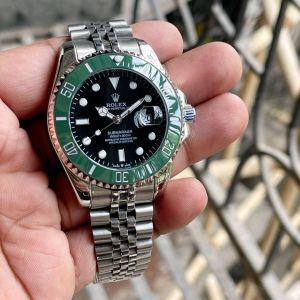 Roleex Submariner Quartz 1st Qualtiy