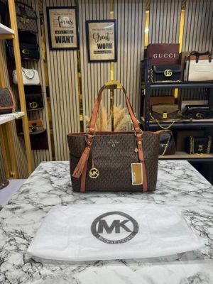 Michael ors sullivan Side Cut Tote Bag With Dust Bag (Brown)
