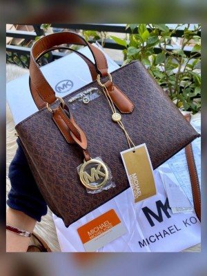 Michael Speedy with og box 468