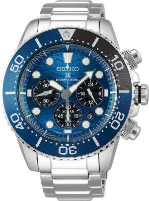 Seiko Prospex SSC741P1 solar chronograph divers