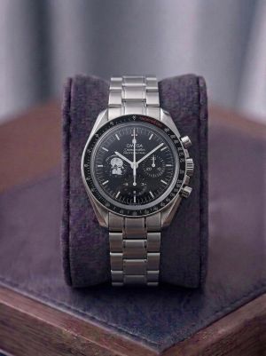 Omegg_a Snoopy Chronograph Working 483