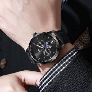Fossi Neutra Moonphase watch