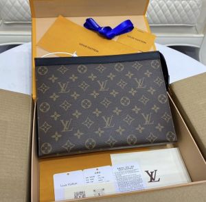 Louiis Vuitton CB F1 Pochette Voyage Toiletry Pouch With OriginalBox & CarryBag DustCover SuperHighend