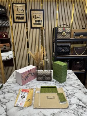 GUCCCI DIONYSUS SLING BAG WITH OG DUST BAG & BILL PREMIUM QUALITY DOBLE BOX MINI GG BROWN