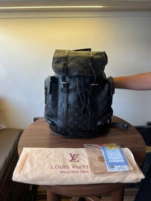 Louiis Vuitton Christopher Taurillon Leather Backpack (Black)