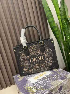 CHRISTIAN DIOOR BRAIDED TOTE BAG WITH BOX 6478