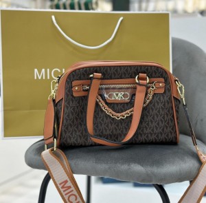 Michael_kor_Williamsburg Medium Logo Tote Bag 2014