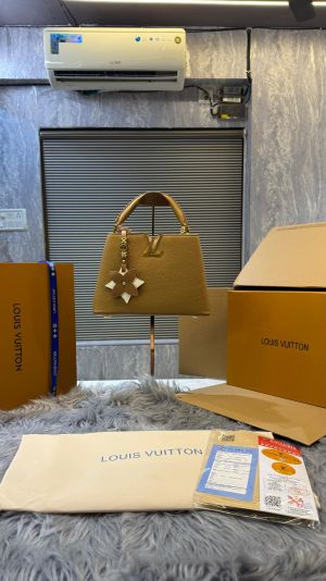 Loui_Vuitton Artycapucines Nicholas Hlobo premium packaging 6228
