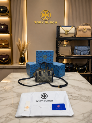 TORY T Monogram Petite Barrel Bag With Box And Dust Bag 5001