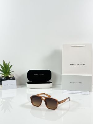 Marc Jacobs 1133 Water Brown