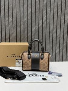 Coacch Rowan Mini Apricot Black With OriginalBox DustCover