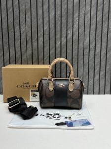 Coacch Rowan Mini Coffee-Ap-Black With OriginalBox DustCover