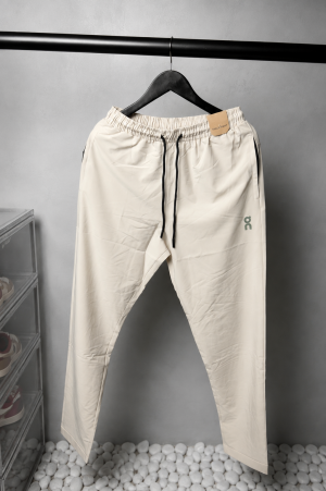 On Cloud Premiun Track Pant 2943