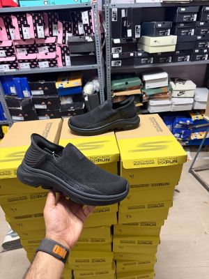 Skecherrs Hands-free Slip-ins Black