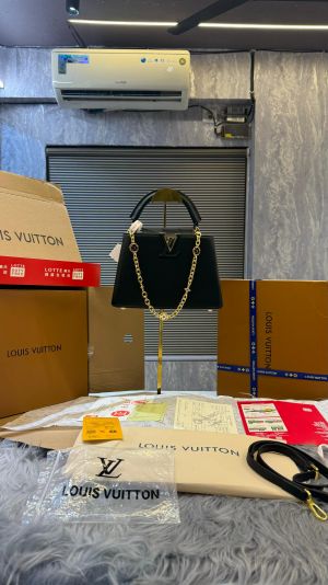 Loui Vuitton Artycapucines Nicholas Hlobo premium packaging 6273