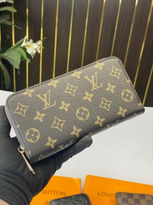 Louiis Vuitton ladies wallet with box(LD04-oldflower)