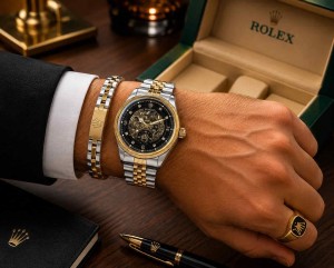 ROLEEX_AUTO_GOLD-TT-BLACK