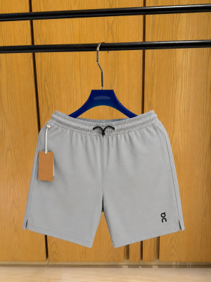 On Cloud IMPORTED STORE ARTICLE SHORTS