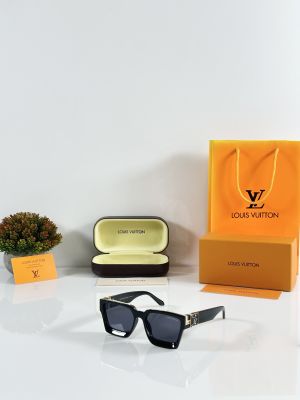 Loui Vuitton 96006 Gold Black