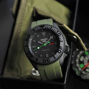 Seiko 5 Premium Watch Heavy Quartz
