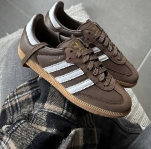Adidaas Samba OG Earth Strata Gum Leather