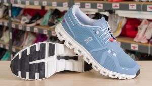 On Cloud 6 Running CHAMBRAY WHITE