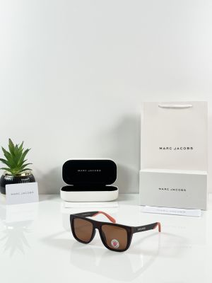 Marc Jacobs 2104 Matte Brown