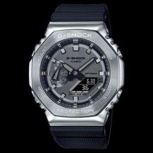 Casio g shock gm2100 black silver Black