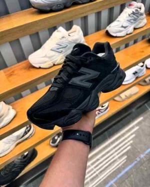 New balancee 9060 Black Cat 143