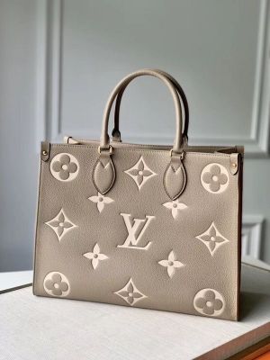 Loui Vuitton Premium Onthego MM Bi-color Monogram Tote Bag