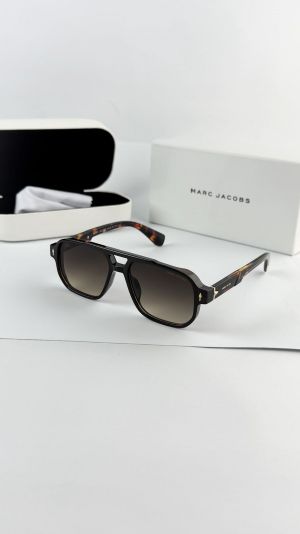 MARC JACOBS TIGER BROWN 1098