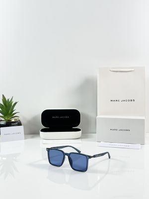Marc Jacobs 300 Blue