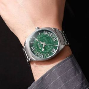 Guess Arc Champagne Round Dial Analog watch