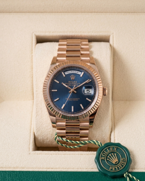 Rolee_x Oyster Perpetual Day Date 40 Battery Copper-Blue