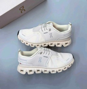 CLOUD 6 WPEARLCREAM